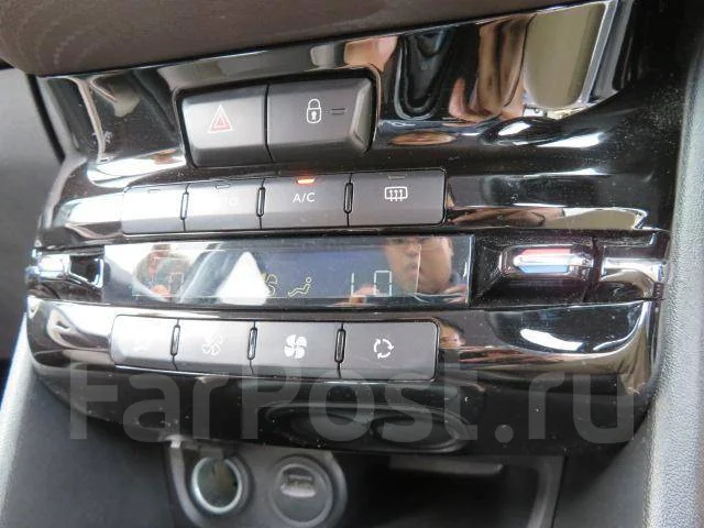 Peugeot 2008. �������, ��������, 1.2 (110��.�.), ������, 29 000����. ��, �/�. ��� ����� �� ����� ����