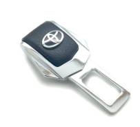 Заглушка ремня безопасности Toyota premium 1 шт. в Москве Заглушка ремня безопасности Toyota premium 1 шт.