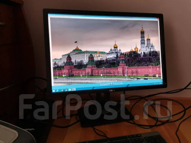 Dell. 24" ����