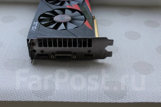 GeForce GTX 950 ����