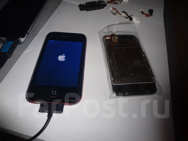 Apple iPhone 3GS. �/� ����
