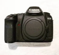 Canon EOS 5D Mark II Body ����