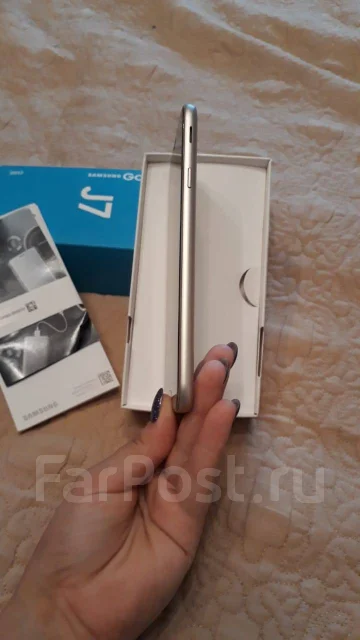 Samsung Galaxy J7 2017. �/�, �������, 3G, 4G LTE ����