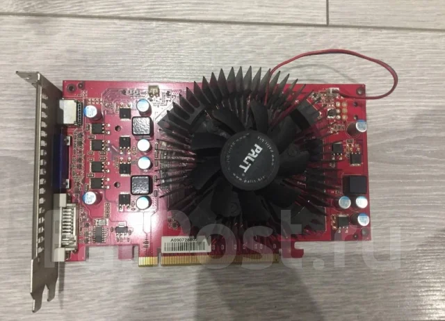 ���������� GF9800GT 512 �� ����