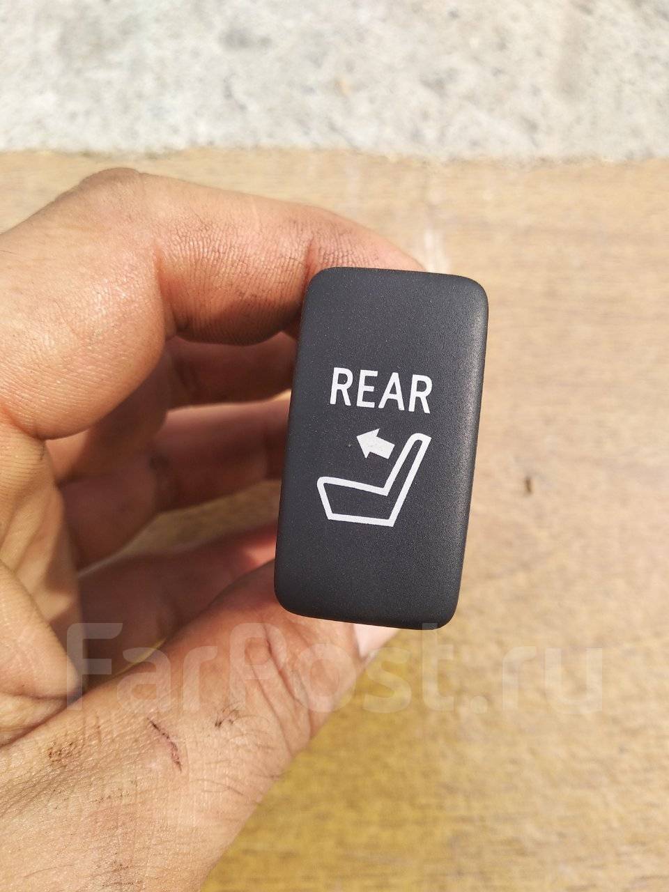 Меню климат контроля тигуан 2. Кнопки обогрева тойота рав 4. Кнопка rear тойота королла 2004. Кнопка rear рав 4. Toyota кнопка a off.