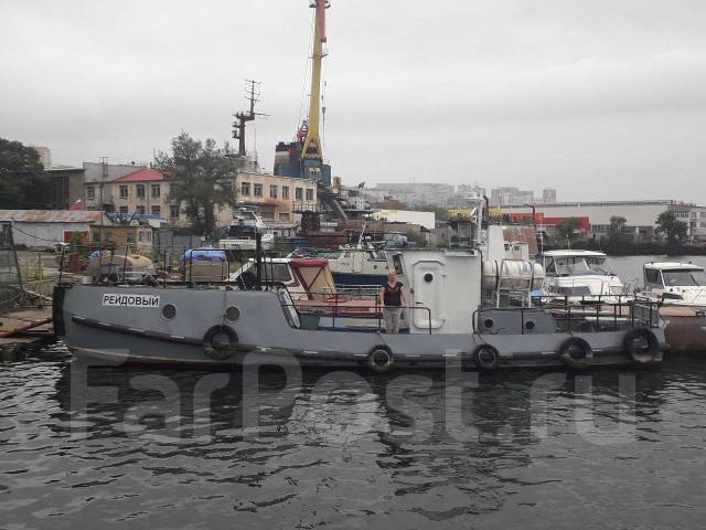 Вакансии моториста в море приморский край. Рыбаки на корабле. Теплоход капитан старостин. Танкер персей ооо нико. Танкер персей ооо нико.