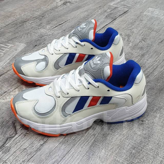 Adidas yung 1 vs yung 2024 1 2