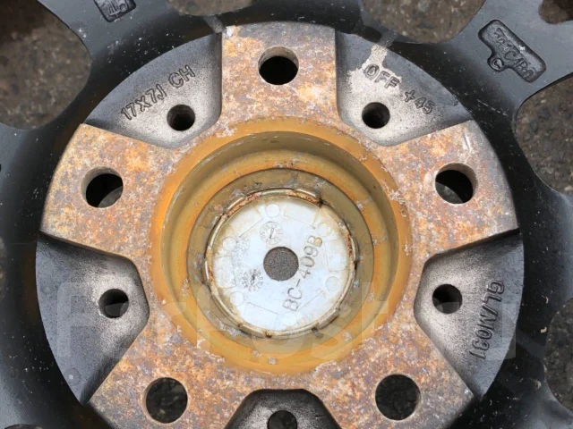 Bridgestone Glitzer. 7.0x17", 5x114.3, ET45, �� 73���. ����
