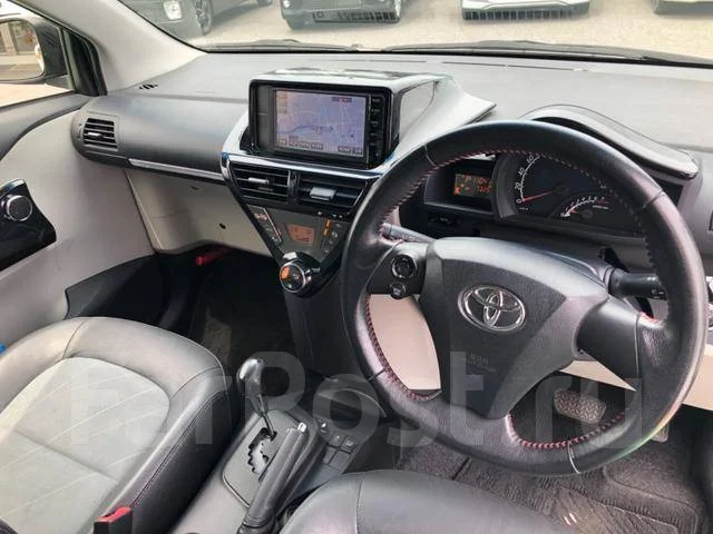 Toyota iQ. �������, ��������, 1.3 (100��.�.), ������, 58 000����. ��, �/�. ��� ����� �� ����� ����