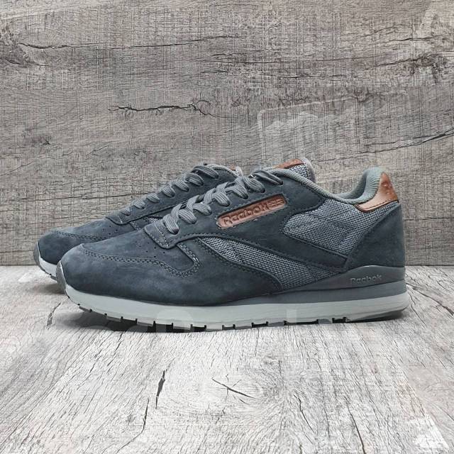 reebok classic 44
