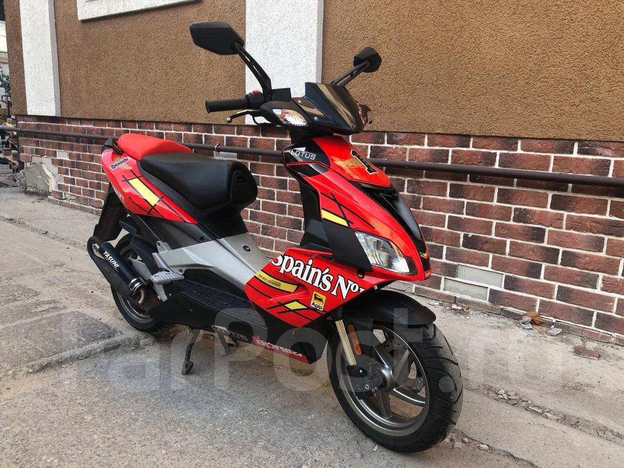 Aprilia sr50r стант