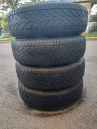 Bridgestone Dueler H/P 680. ������, 2003 ���, �/�, ����� 50�%