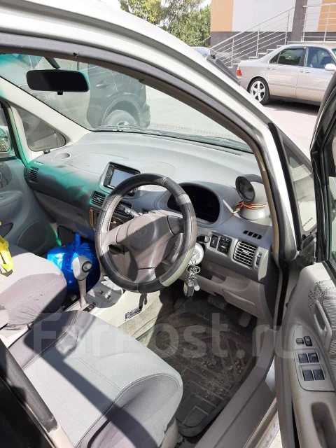 Toyota Corolla Spacio. �������, 4wd, 1.8 (115��.�.), ������ ����