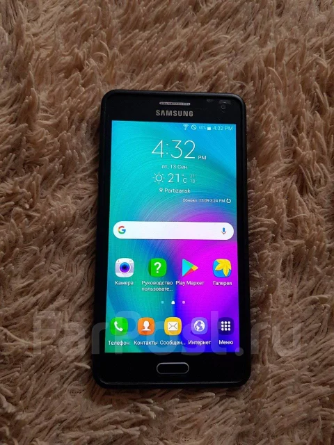 Samsung Galaxy 550. �/�, ������, 4G LTE ����