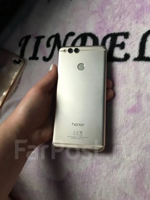 Honor 7X. �/�, �������, 4G LTE ����
