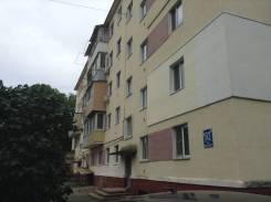 3-комнатная, улица Маковского 192а во Владивостоке 3-комнатная, улица Маковского 192а. Океанская, проверенное агентство, 48,0 кв. м. Дом снаружи