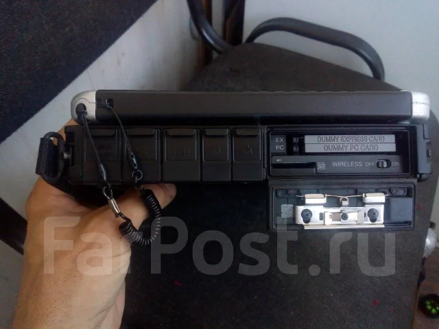 Panasonic Toughbook CF-19. 10.1", 1,2����, ��� 3072 ��, ���� 320���, WiFi: 1, Bluetooth: 1, ����������� �� 5��. ����