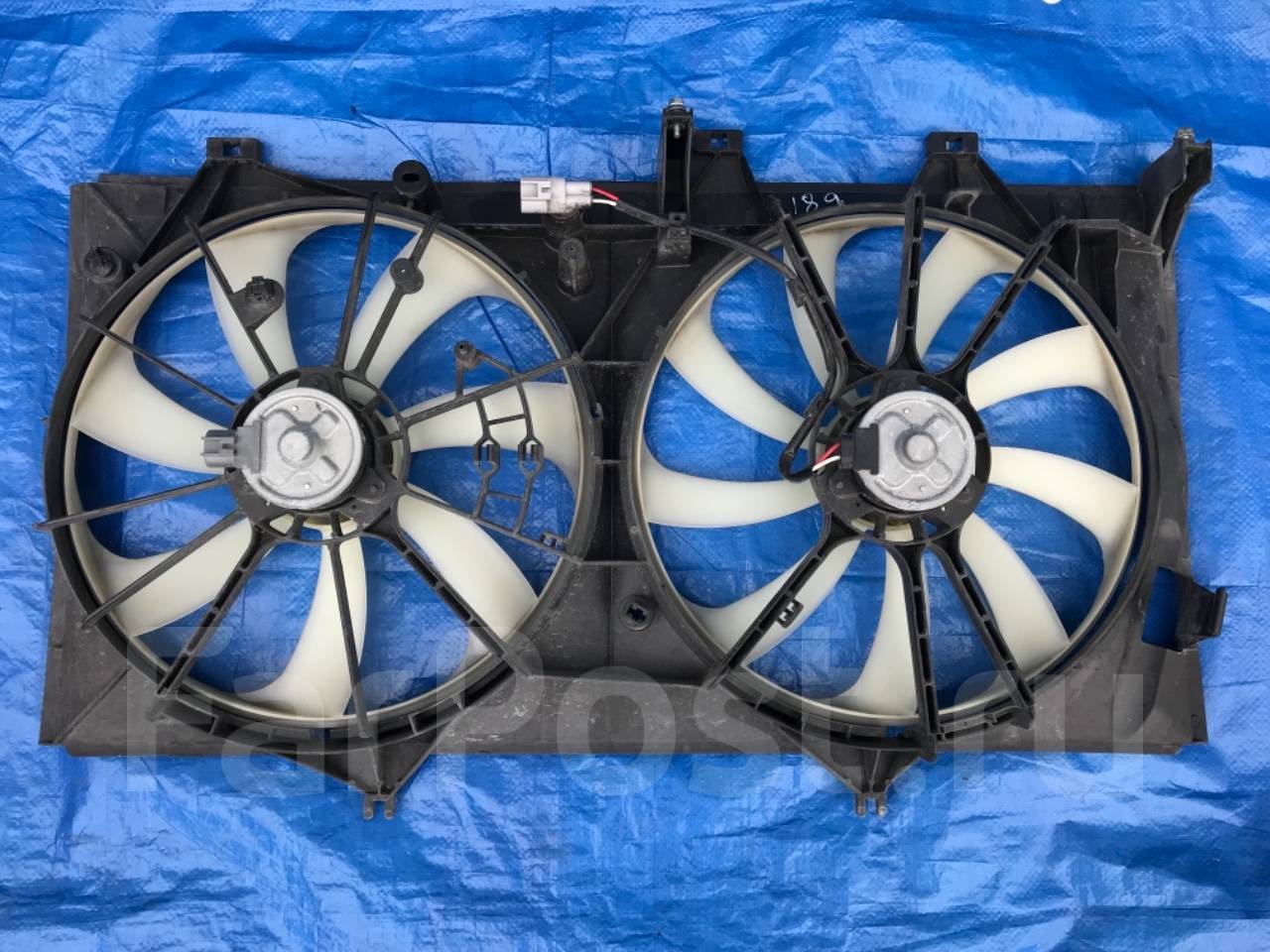 Вентилятор охлаждения радиатора тойота камри 40. Вентилятор охлаждения камри. Вентилятор охлаждения тойота камри 30. Вентилятор охлаждения камри. Тойота камри вентиляторы охлаждения.