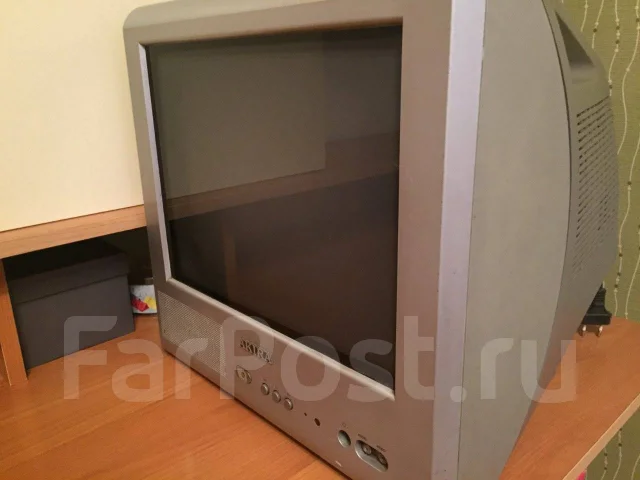 Akira. LCD (��) ����