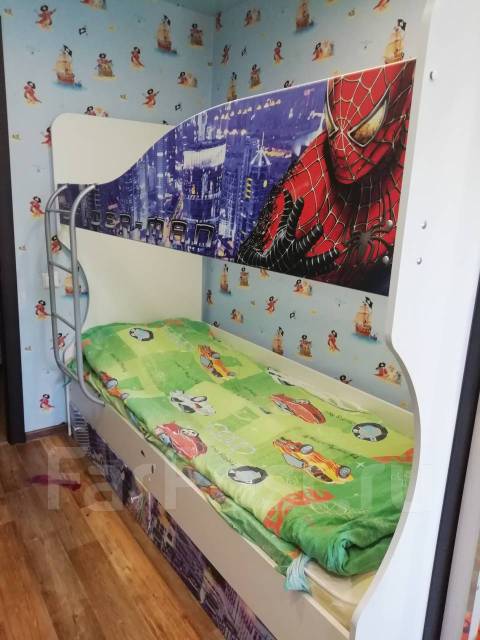 Человек Кровать Фото