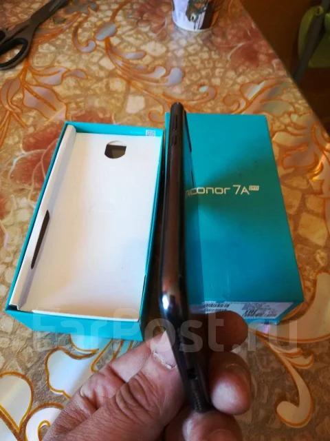 Honor 7A Pro. �/�, ������, 4G LTE, Dual-SIM, ���������� ����