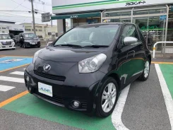 Toyota iQ. �������, ��������, 1.3 (100��.�.), ������, 43 000����. ��, �/�. ��� ����� ����