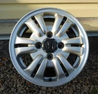 Honda. x15" ����