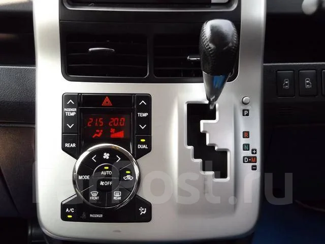 Toyota Voxy. �������, ��������, 2.0, ������, �/�, ��� ���. ��� ����� �� ������������ ����