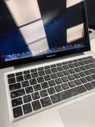 Apple MacBook Pro 13 2009 Mid. 13.3", 2,5����, ��� 4 ��, ���� 500���, WiFi, Bluetooth, ����������� �� 2��. ����
