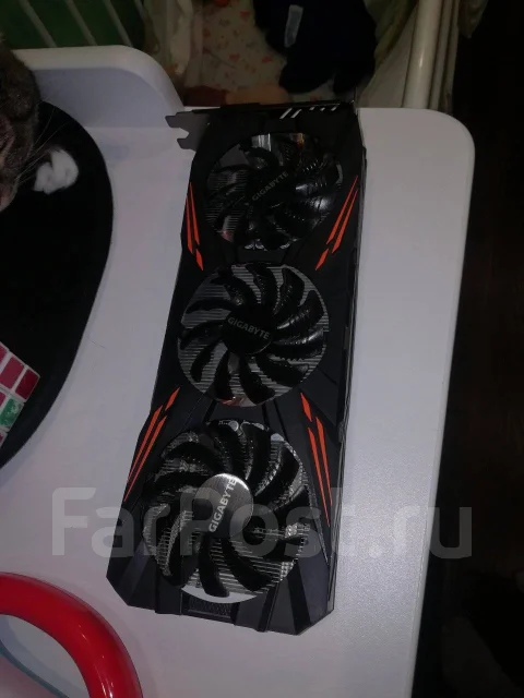 GeForce GTX 1070 Ti ����