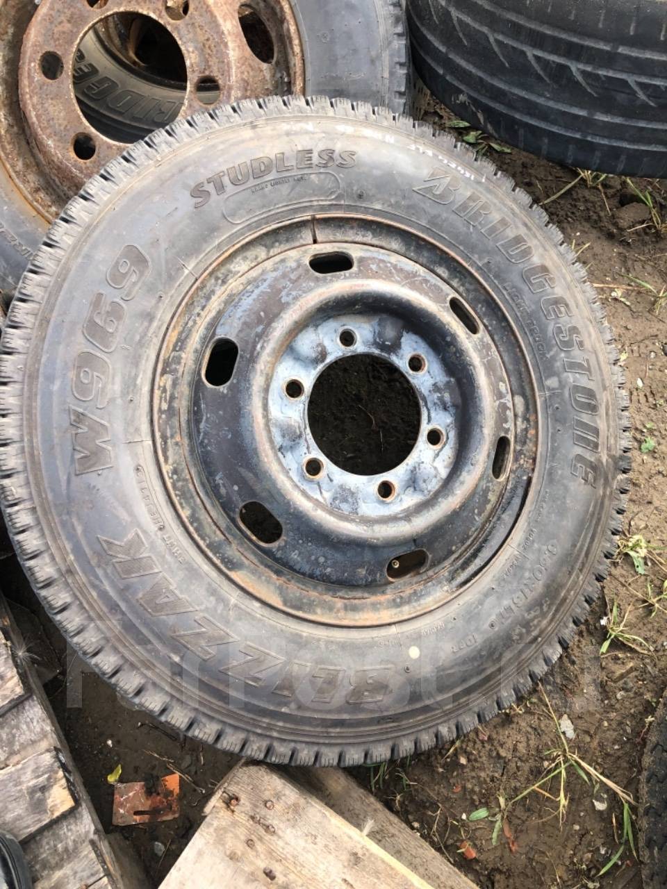 Диск колесный исузу 16. Isuzu диск колеса nqr 71. Штамповка исузу труппер1. Колесо исузу. Исузу эльф размер шин.