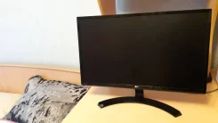 LG. 24", ���������� �� (LCD)