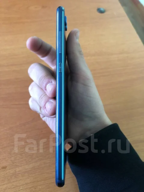 Honor View 10. �/�, �����, 4G LTE, Dual-SIM, NFC ����