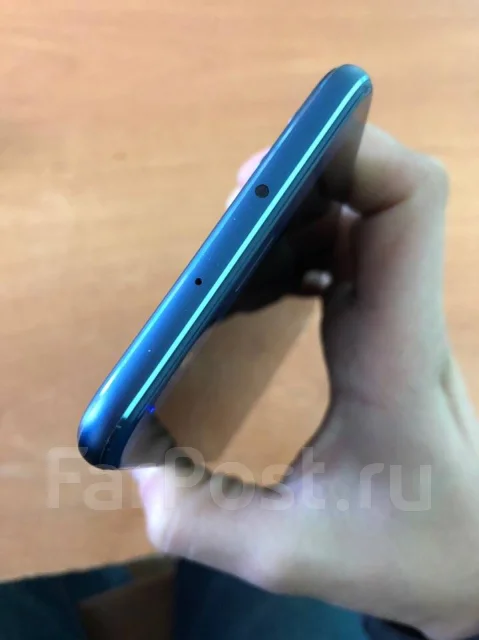 Honor View 10. �/�, �����, 4G LTE, Dual-SIM, NFC ����