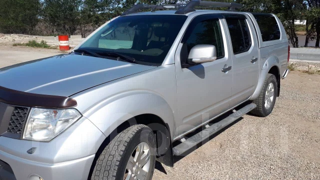 Nissan Navara. �������, 4wd, 2.5 (174��.�.), ������, 180 000����. �� ����