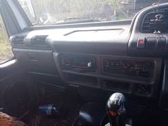 Isuzu Elf, 2001 в Ужуре Isuzu Elf. Продаётся Исузу Эльф год 2001 самосвал, 4 300 куб. см., 3 000 кг., 4x2