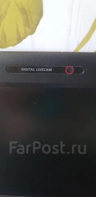 Samsung N145. 10.1", 1 667����, ��� 1024 ��, ���� 250���, WiFi: 1, ����������� �� 1��. ����