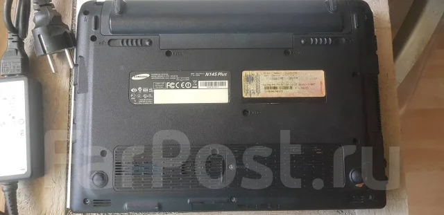 Samsung N145. 10.1", 1 667����, ��� 1024 ��, ���� 250���, WiFi: 1, ����������� �� 1��. ����
