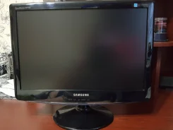 Samsung. 19" ����