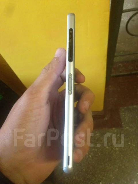 Sony Xperia Z3. �/� ����