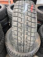 Bridgestone Blizzak Revo2, 205/65 R16 в Хабаровске Bridgestone Blizzak Revo2. Зимние, без шипов, 10 %