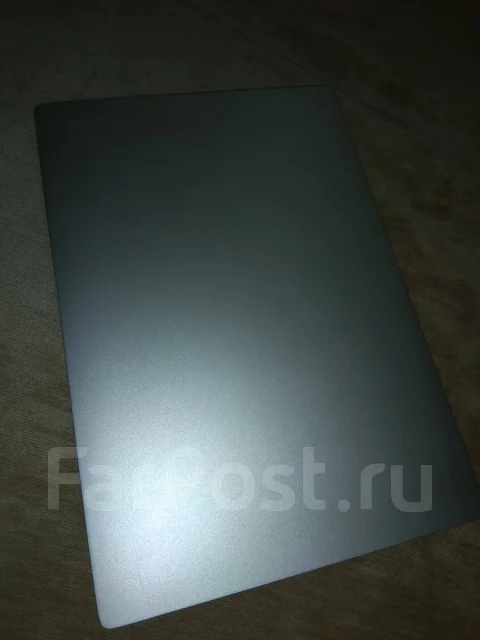 Xiaomi Mi Notebook Air 12.5. 12.5", ���� 128���, WiFi: 1, Bluetooth: 1 ����