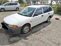 Mitsubishi Libero. �������, ��������, 1.3 (89��.�.), ������, 195����. �� ����