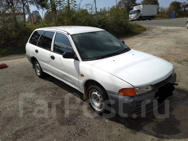 Mitsubishi Libero. �������, ��������, 1.3 (89��.�.), ������, 195����. �� ����
