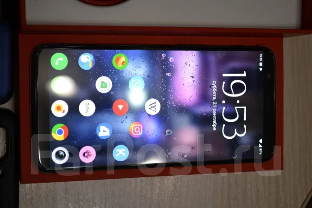 OnePlus 5T. �/�, ������, 3G, 4G LTE, Dual-SIM, NFC ����