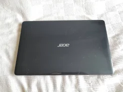 Acer Aspire E1-571G. 15.4", 2,5����, ��� 4 ��, ���� 509���, WiFi: 1 ����