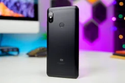 Xiaomi Redmi Note 5. �/�, ������, 4G LTE, Dual-SIM ����
