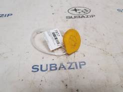 Крышка бачка омывателя Subaru Impreza STI в Санкт-Петербурге Крышка бачка омывателя Subaru Impreza STI