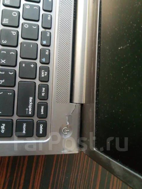 Samsung 530U4B. ��� 4 ��, ���� 500���, WiFi: 1, Bluetooth: 1 ����
