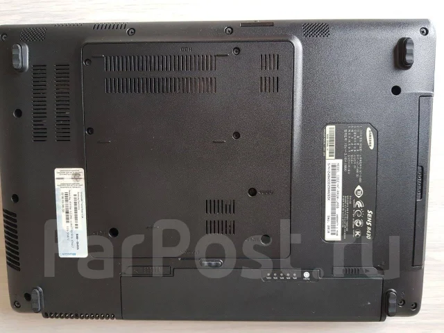 Samsung R430. 14", 2,3����, ��� 4 ��, ���� 250���, WiFi: 1, Bluetooth: 1, ����������� �� 3��. ����